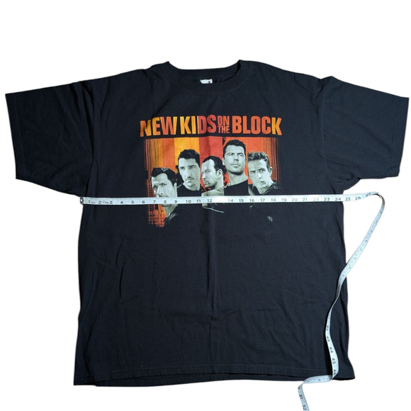 New Kids on the Block Shirt NKOTB 2008 Concert Dates Boy Band See Measurements - Picture 2 of 8